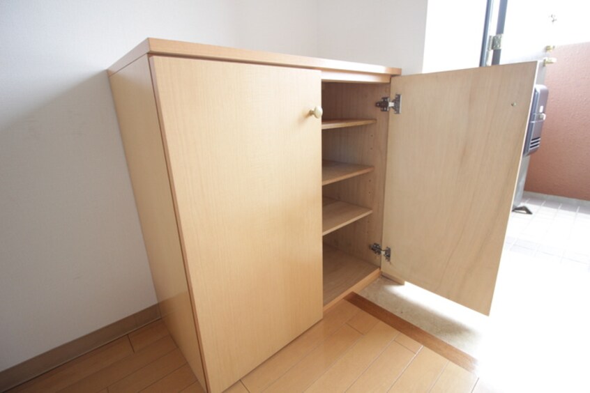 靴箱 Ｌａ　Ｅｃｃｅｌｌｅｎｔｅ