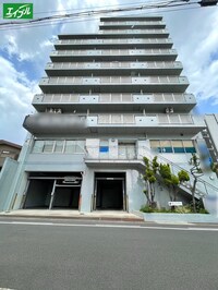 メゾンソレイユ