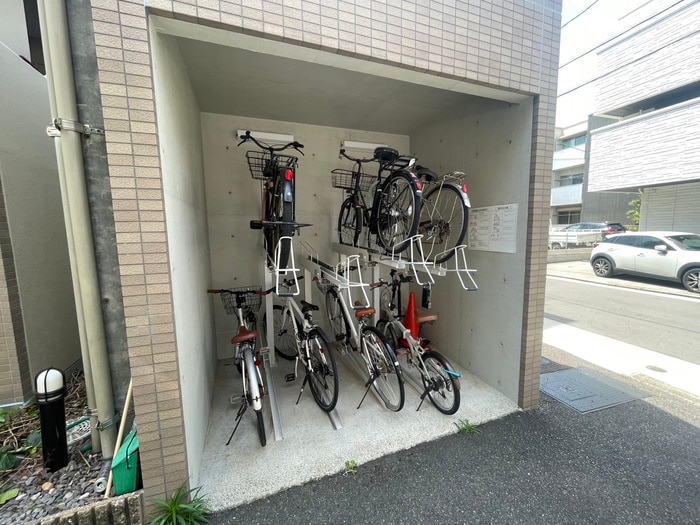 駐輪場 ドゥ－ブル檀渓