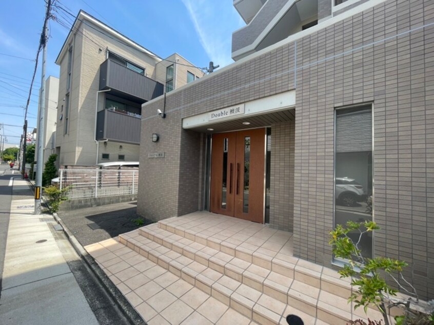 エントランス部分 ドゥ－ブル檀渓