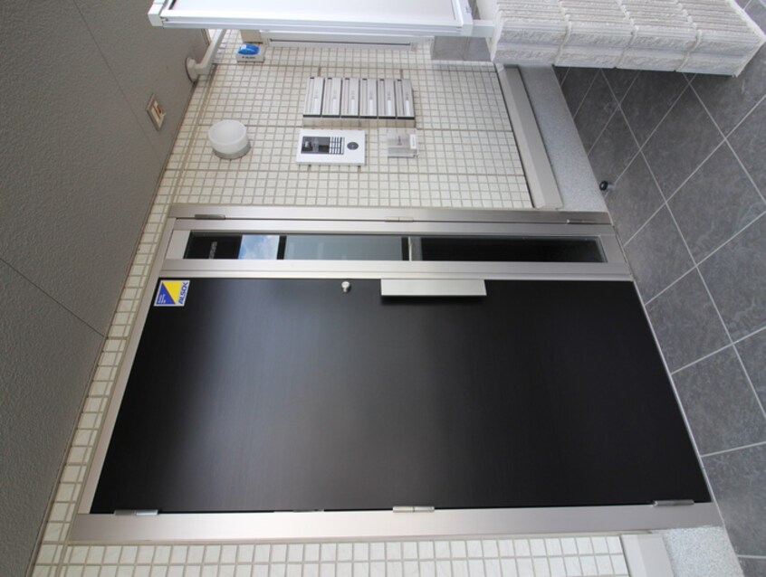 エントランス部分 マリールタウンⅢ　Ｂ棟