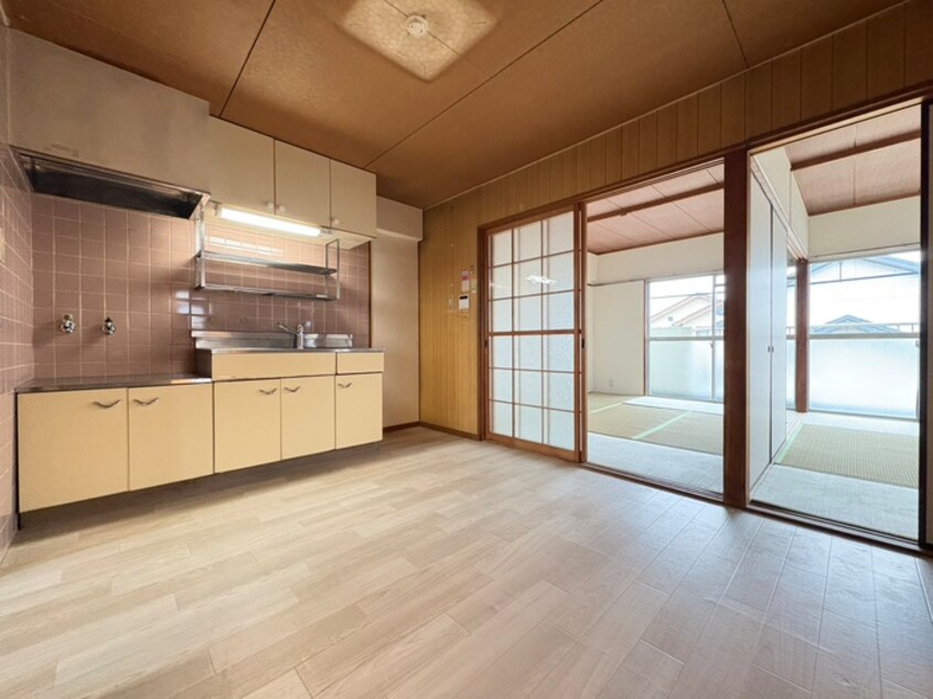 居室 ドミ－ル梅ヶ坪