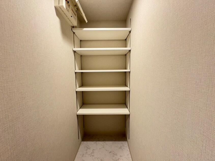 靴箱 デュオフラッツ栄