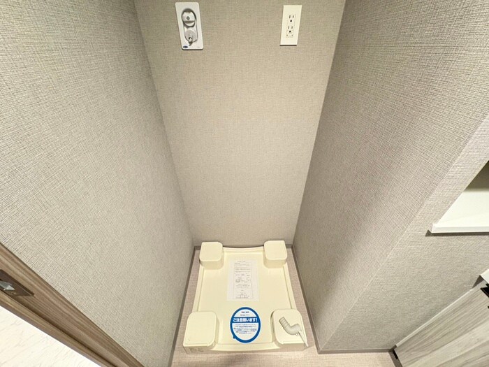 洗濯機置場 デュオフラッツ栄