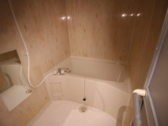 バス／シャワールーム等 カ－サ大牧