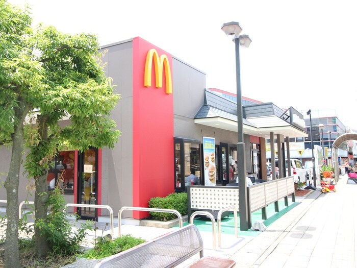 マクドナルド赤池店(ファストフード)まで1090m belle epoque