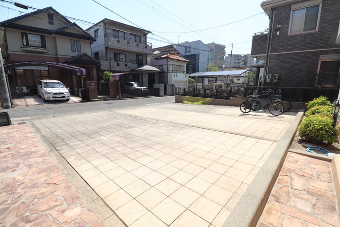 駐車場 ベアート