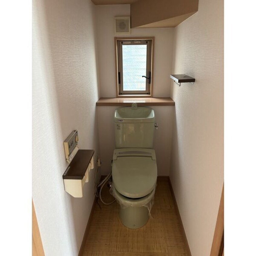 トイレ 比良一丁目貸家