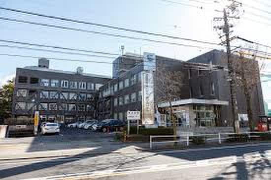 東区役所(役所)まで916m クインハウス