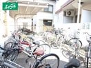 駐輪場 グランドメゾン金山