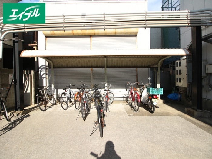 駐輪場 オオタ明野ビル