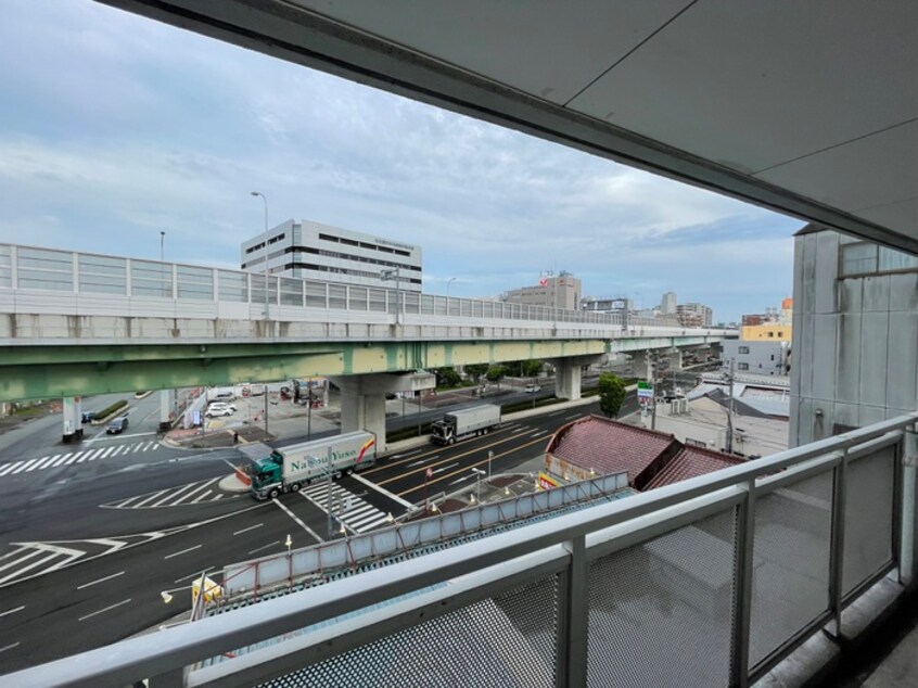 室内からの展望 オオタ明野ビル