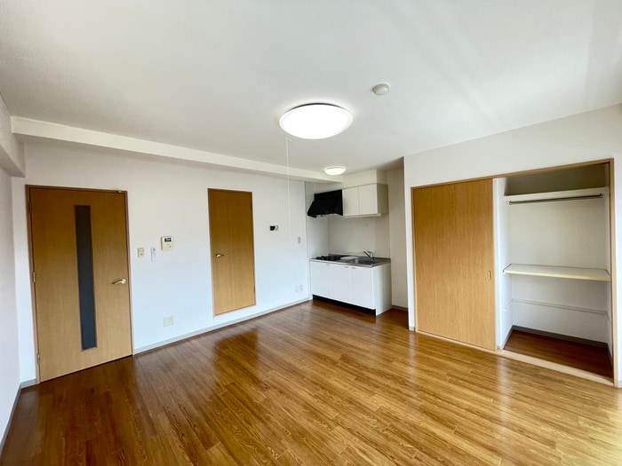 居室 サンプラザ金山