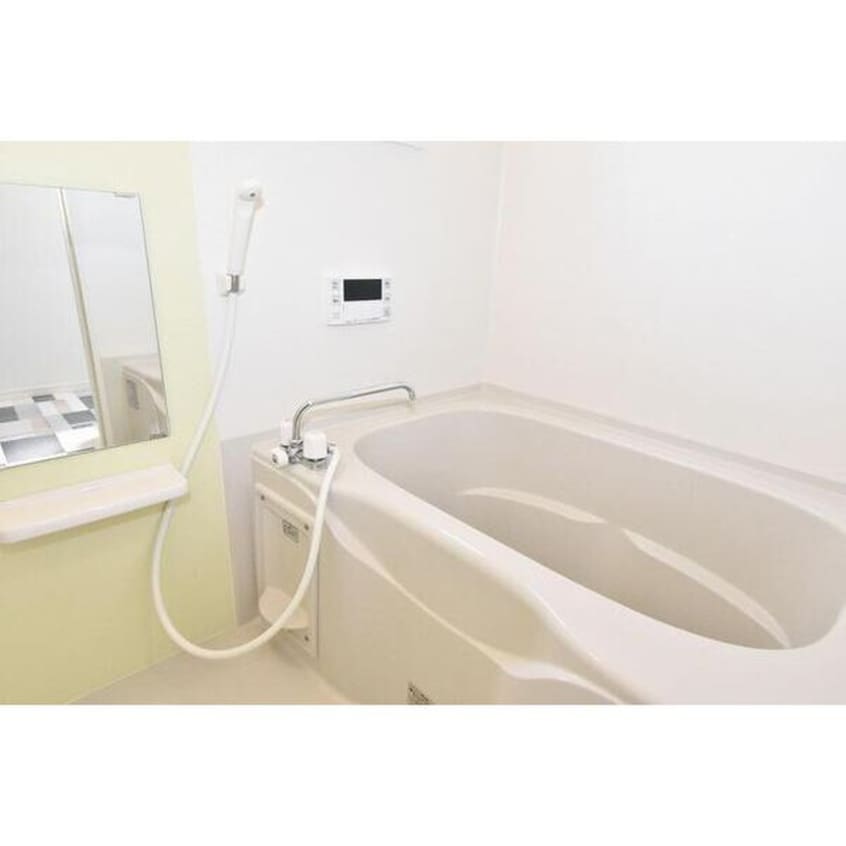 バス／シャワールーム等 コテージハウス春日高畑（西棟）