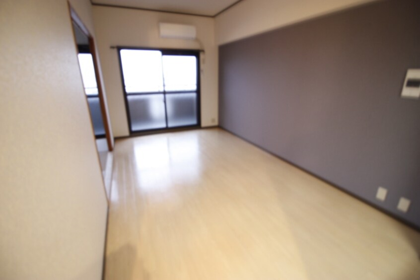 居室 ア－クヒル