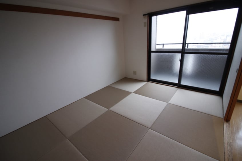 居室 ア－クヒル