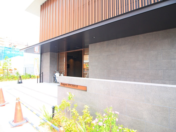 エントランス部分 ロイジェント日吉Ⅱ