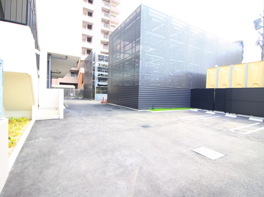 駐車場 ロイジェント日吉Ⅱ