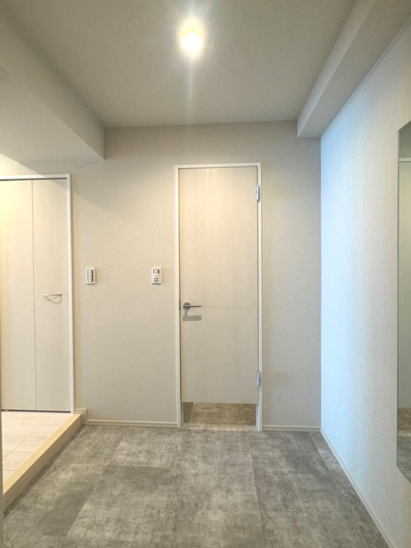 玄関 ロイジェント日吉Ⅱ