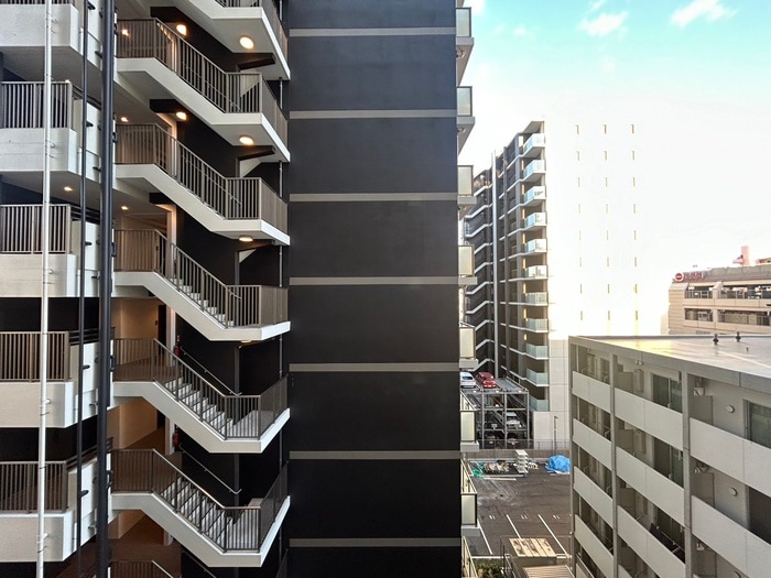 室内からの展望 ロイジェント日吉Ⅱ