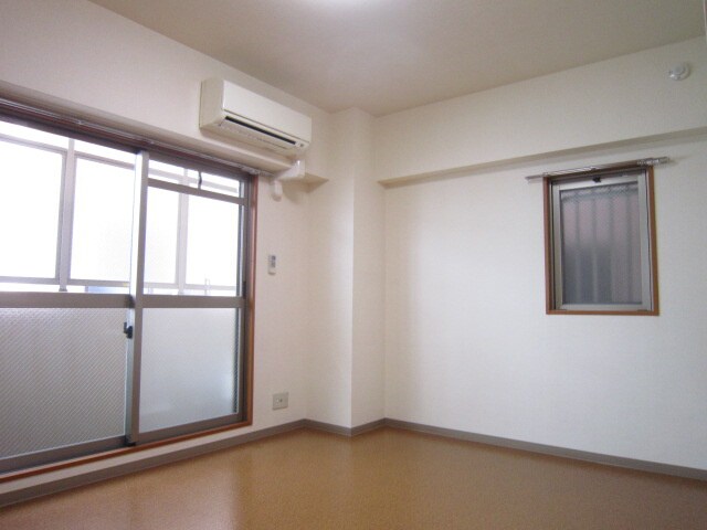 居室 Ｗｉｎｇ Ｍａｙ Ｗｅｓｔ