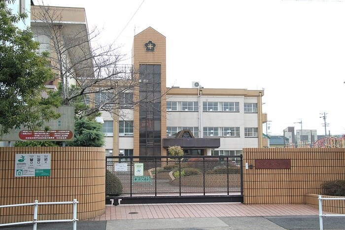 名古屋市立米野小学校(小学校)まで1030m 第５酒井グリーンハイツ