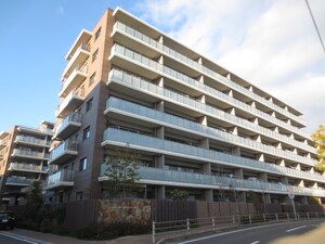 ﾌｫﾚｽﾄｱﾘｰﾅ有松ﾋﾙｽﾞ(220)