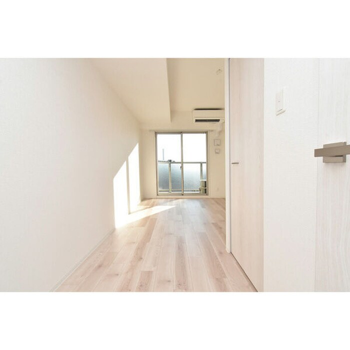 居室 エスリード新栄プライム（1303）