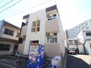 カレラの外観