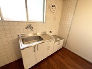 キッチン エクレール本庄西