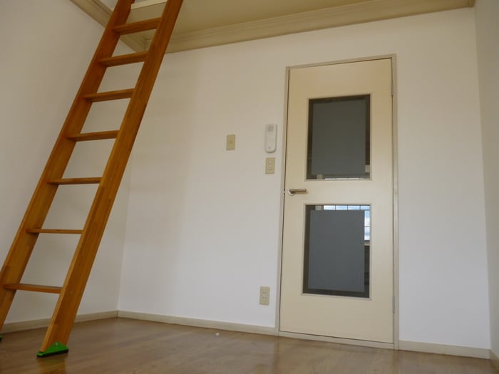 居室 コスモフジチカ９