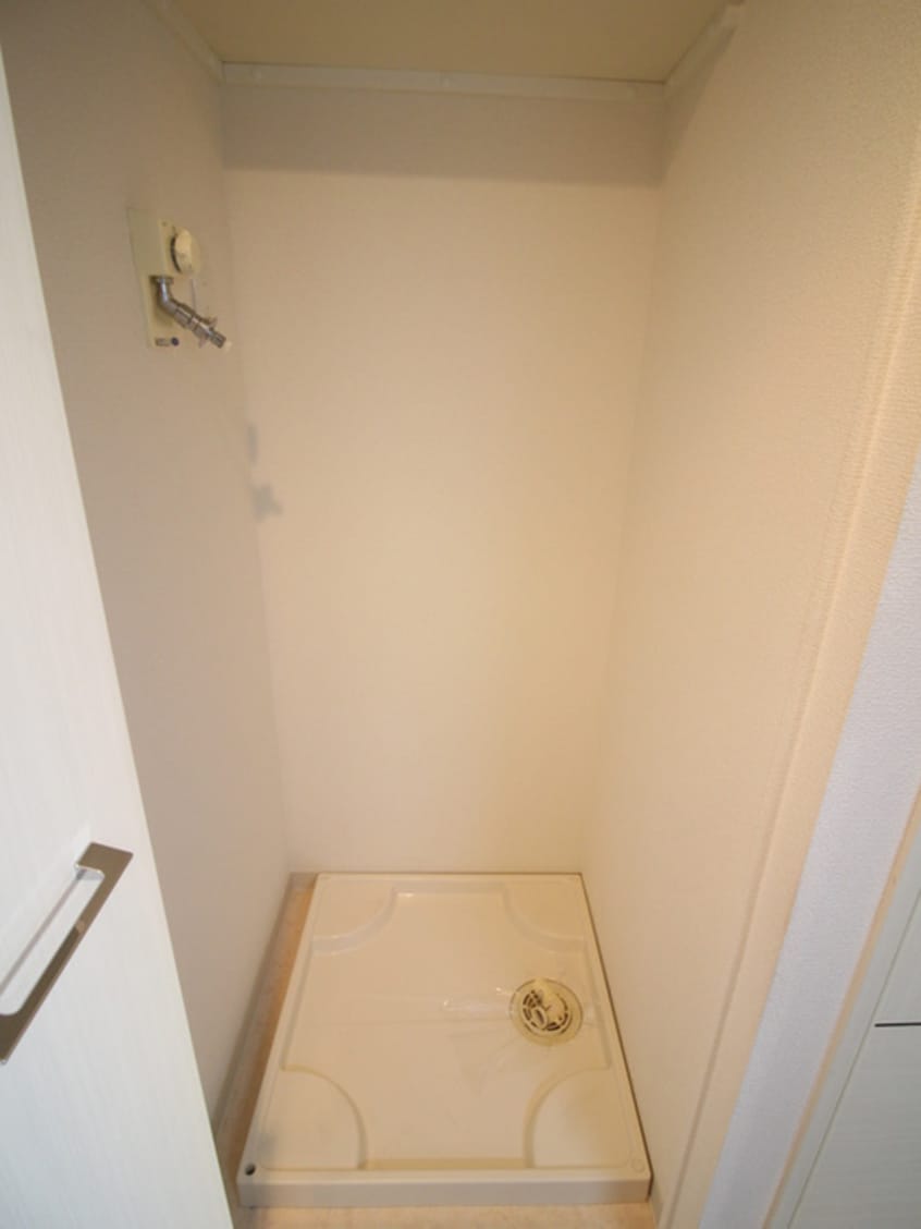 洗濯機置場 ﾌﾟﾚｻﾝｽ名古屋STATIONｱﾌﾞｿﾘｭｰﾄ