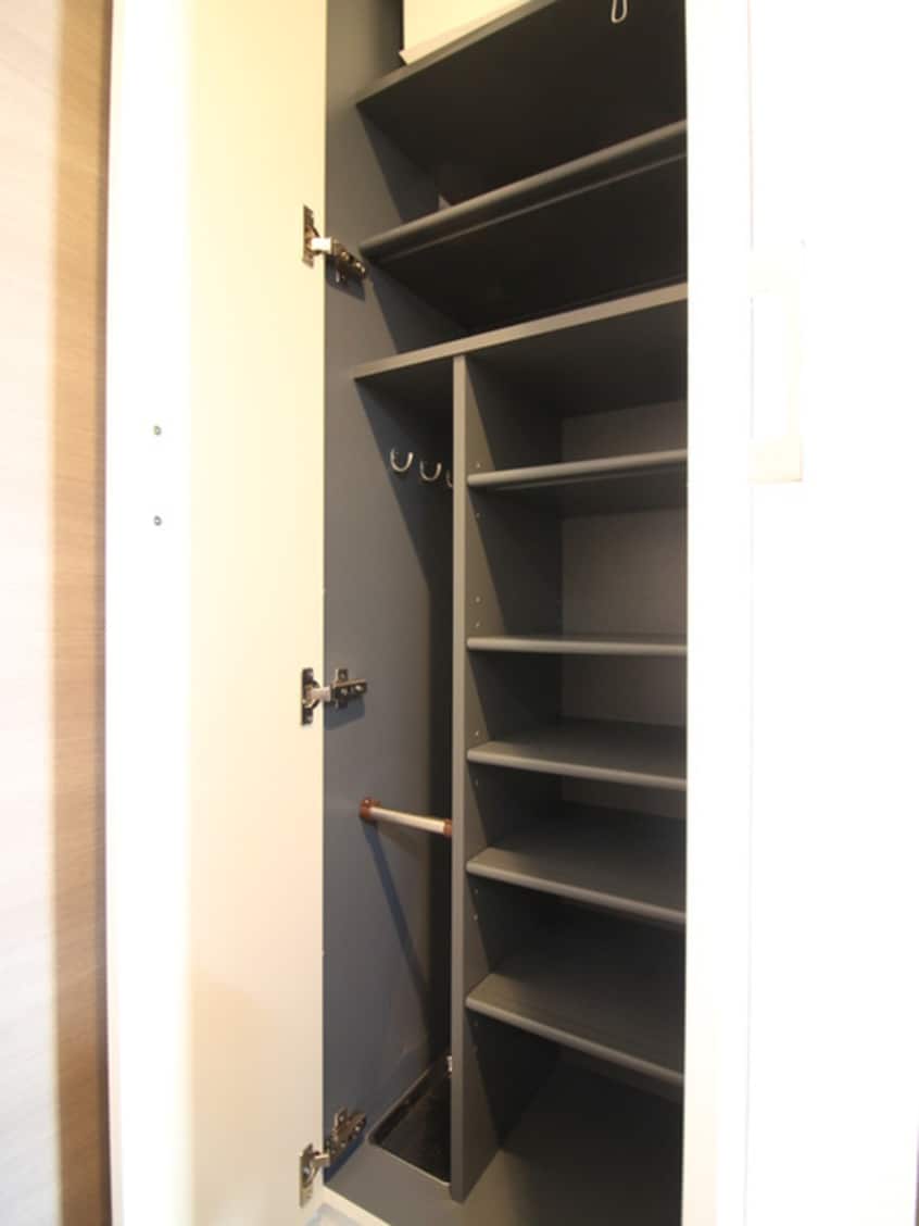 靴箱 ﾌﾟﾚｻﾝｽ名古屋STATIONｱﾌﾞｿﾘｭｰﾄ