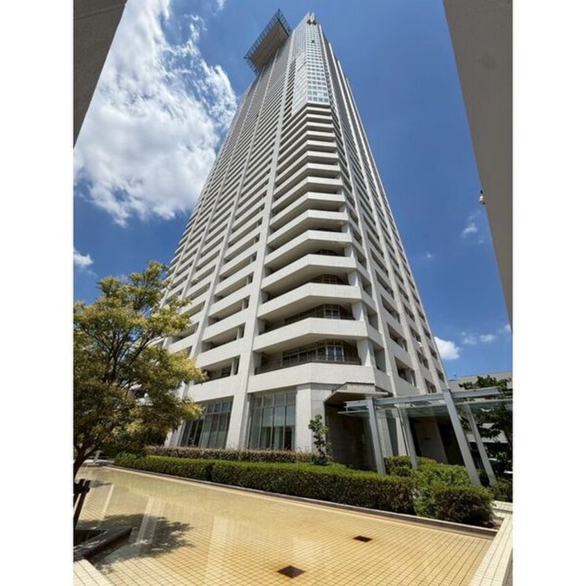 外観写真 ｻﾞ･ﾗｲｵﾝｽﾞﾐｯﾄﾞｷｬﾋﾟﾀﾙﾀﾜｰ（404）