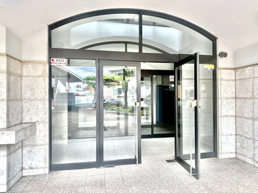 エントランス部分 ｻﾝｱﾒﾆﾃｨｷｬｯｽﾙ岡崎(1505)