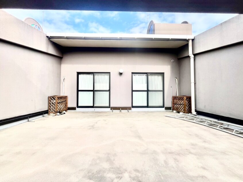 ベランダ・バルコニー ｻﾝｱﾒﾆﾃｨｷｬｯｽﾙ岡崎(1505)