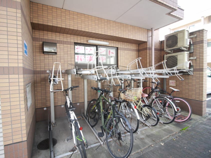 駐輪場 ＦＳ城西