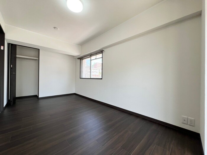 居室 山手アベニュ－