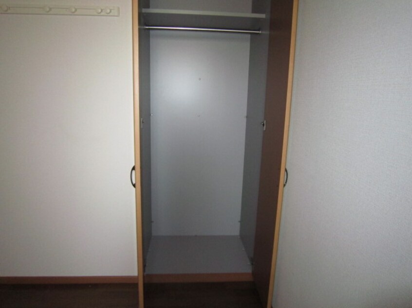 収納 エルシオン