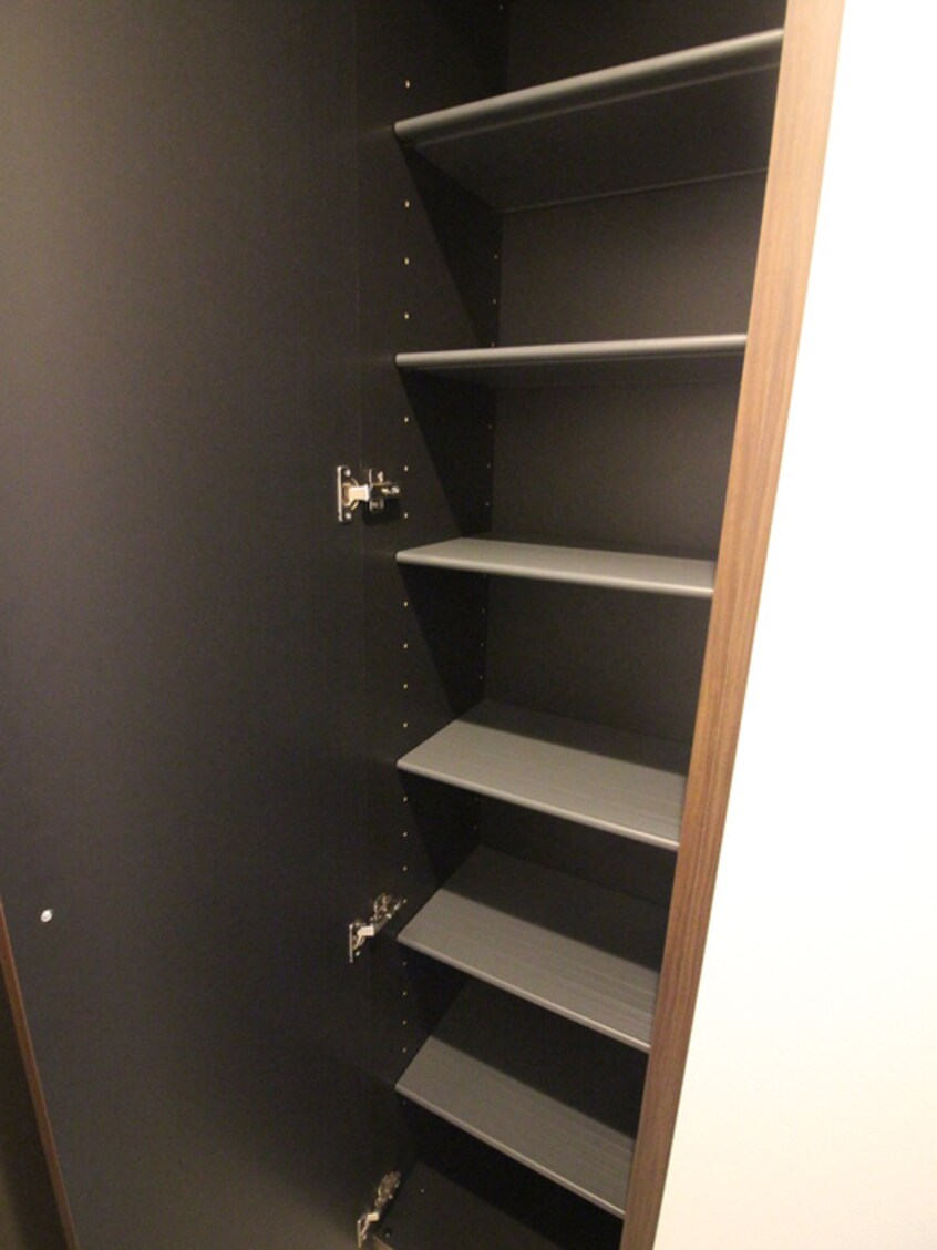 靴箱 ＣＯＺＹ川名本町