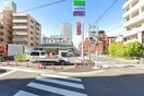 ファミリーマート徳川町店(コンビニ)まで800m チサンマンション徳川町（401）