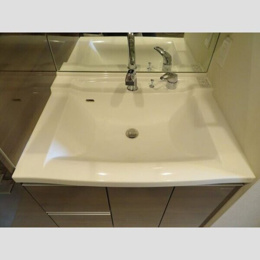 洗面 プレサンスロジェ葵（1305）