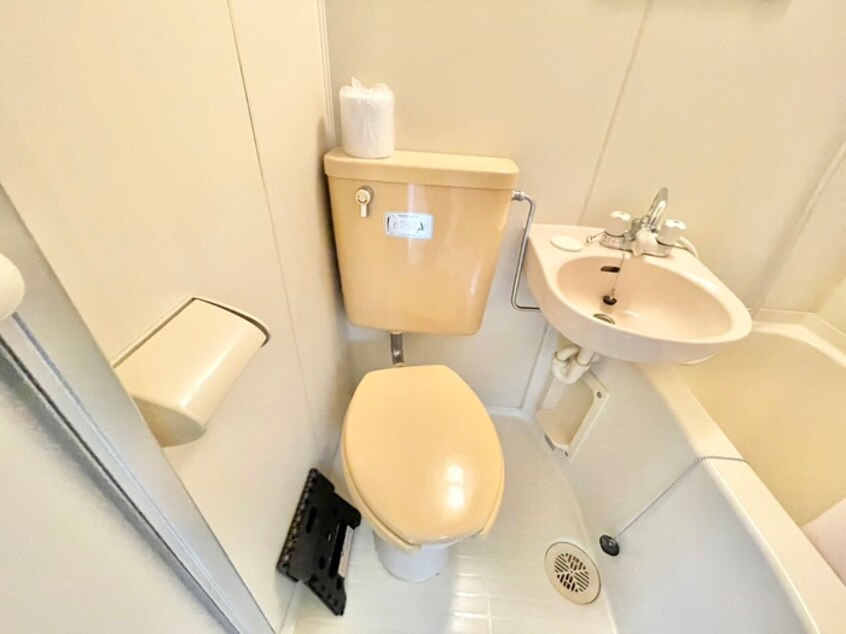 トイレ 沖野館