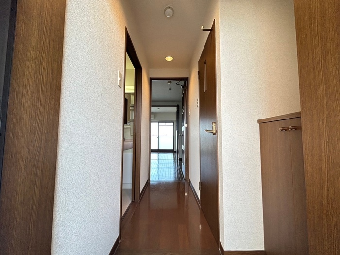 廊下 ＦＩＬＬ　ＳＨＩＮＥ