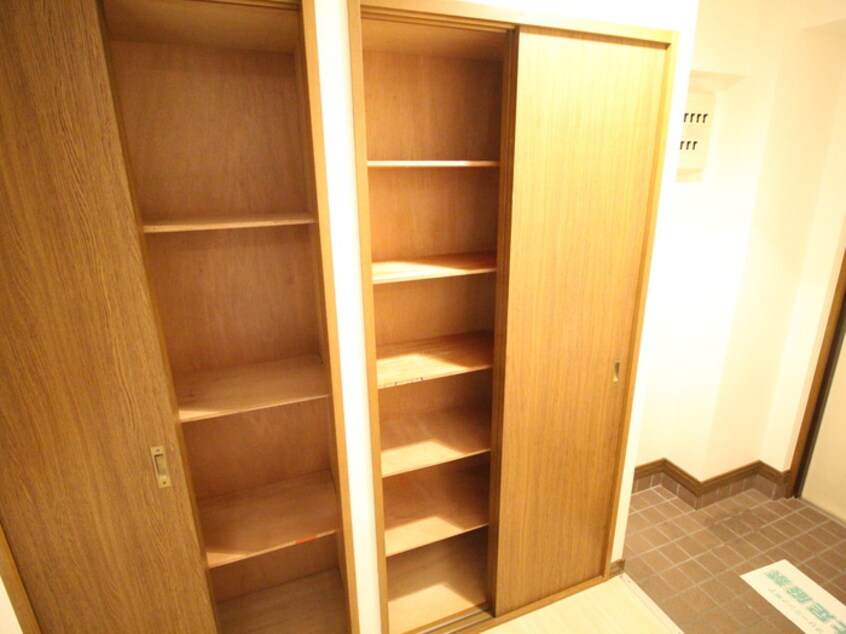 靴箱 ガ－デンコ－ト元八事