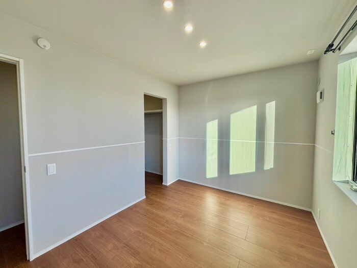 居室 COSMO TERRACE(ｶﾞﾚｰｼﾞﾊｳｽ)