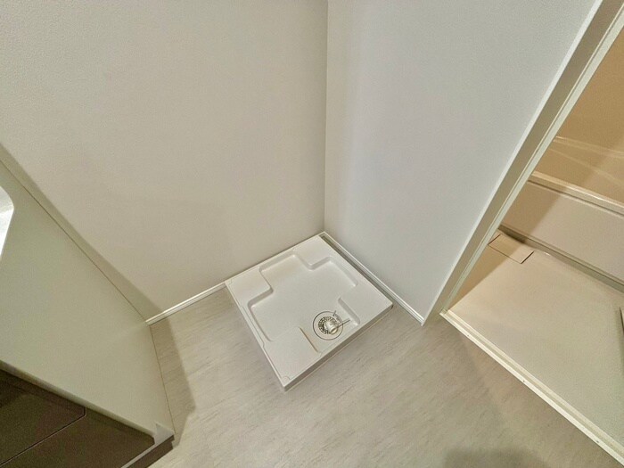 洗濯機置場 COSMO TERRACE(ｶﾞﾚｰｼﾞﾊｳｽ)