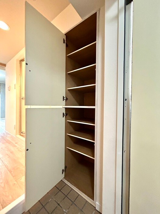 靴箱 シーズンコート尾張瀬戸