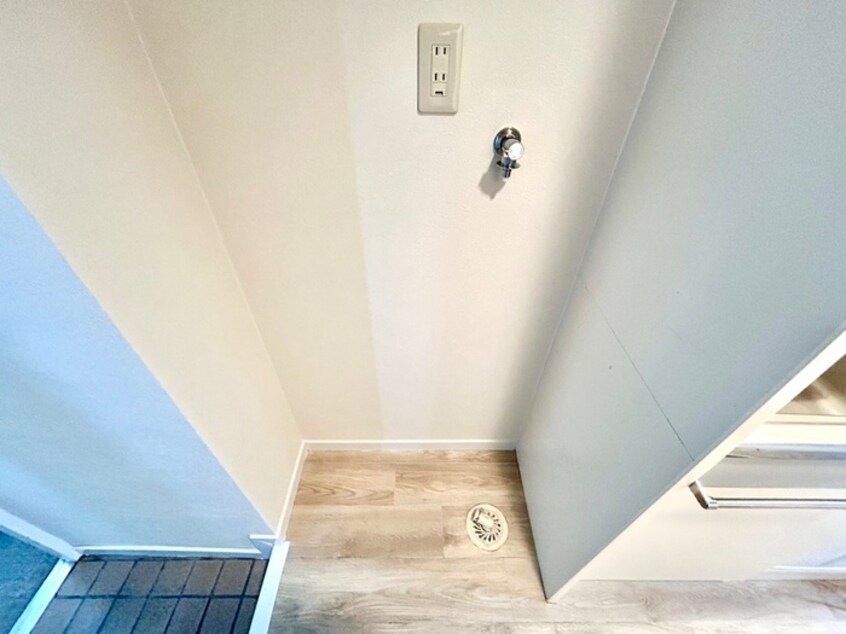 洗濯機置場 シーズンコート尾張瀬戸