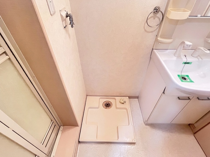 洗濯機置場 リブレア白鳥